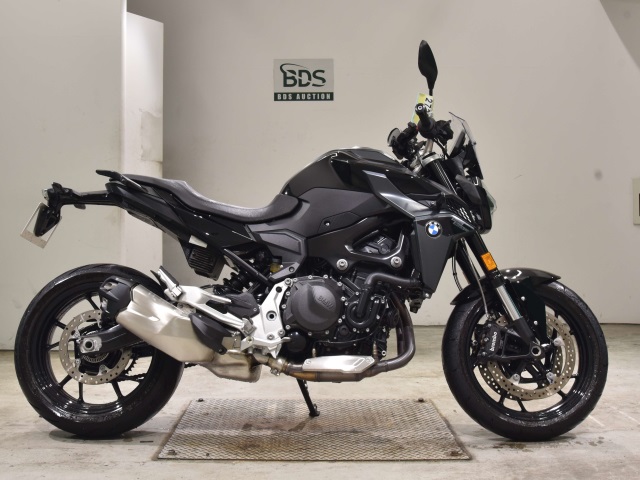 BMW F900R 2024