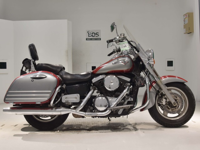 Kawasaki VULCAN1500 CLASSIC TOURER 2000