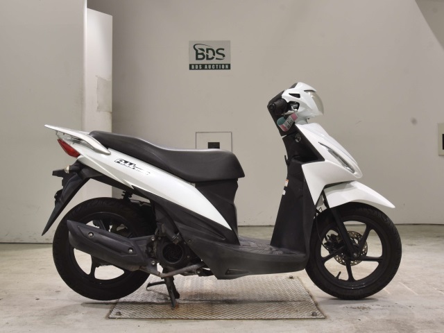 Suzuki ADDRESS V110