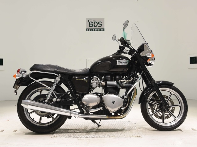 Triumph BONNEVILLE SE 2010
