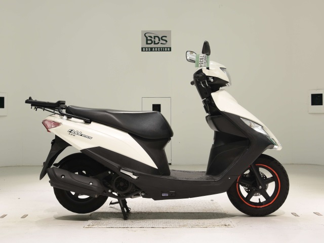 Suzuki ADDRESS V125