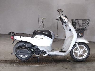 Honda CC50 CROSSCUB 2016