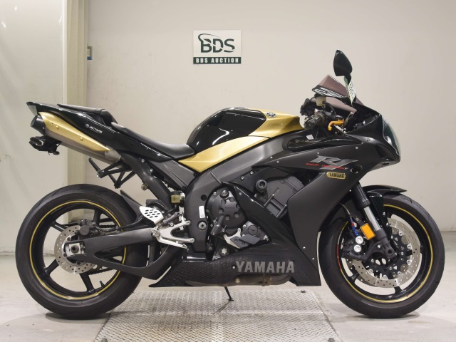 Yamaha YZF-R1 2005