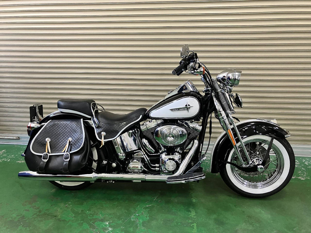 HD HERITAGE SPRINGER FLSTS1450 2002