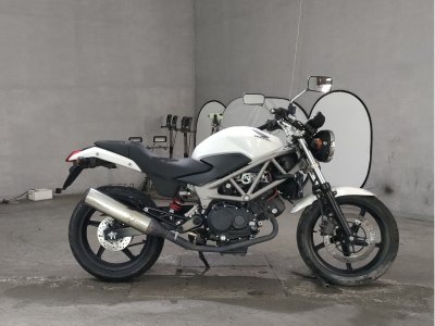 Honda VTR250 2013