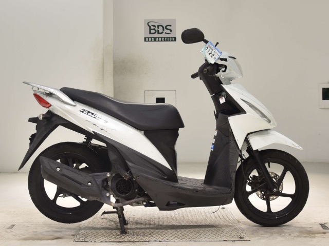 Suzuki ADDRESS V110