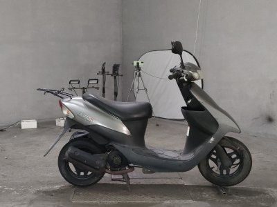 Suzuki LETS2