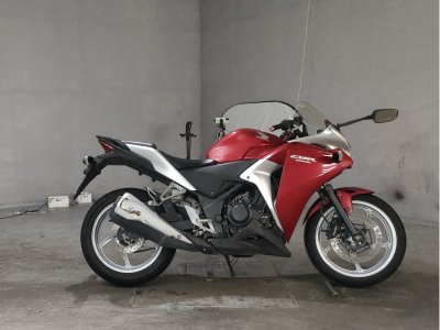 Honda CBR250R 2011