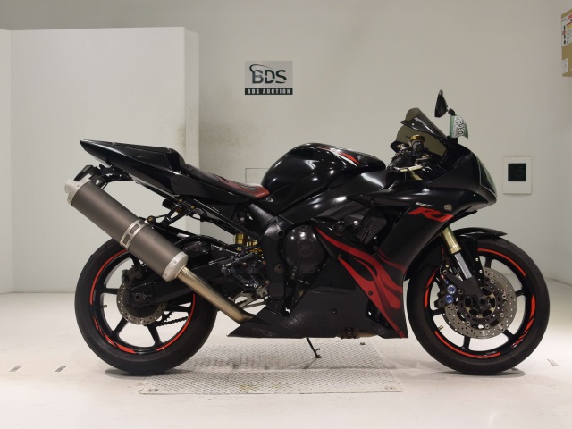Yamaha YZF-R1 2002