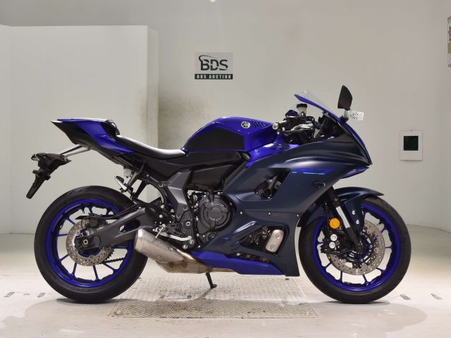 Yamaha YZF-R7 2024