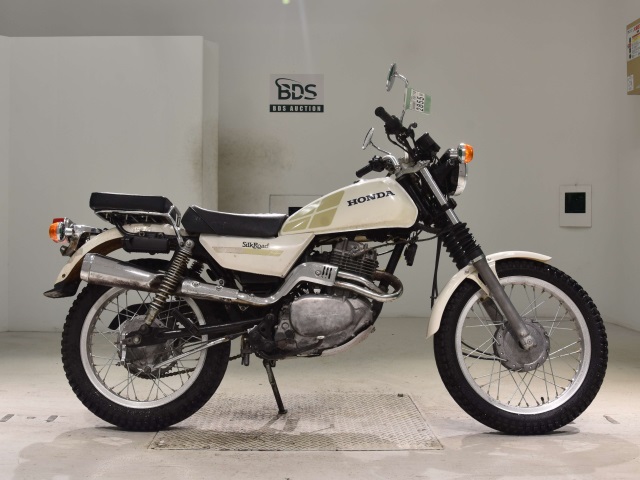 Honda SILKROAD 1982