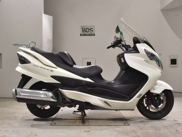 Suzuki SKYWAVE 250S 2010