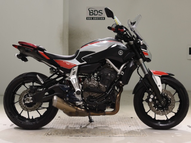 Yamaha MT-07 2015