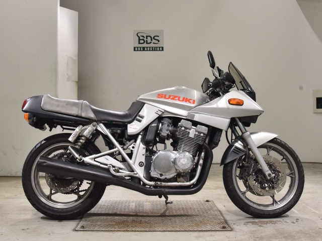 Suzuki GSX400S KATANA 1993