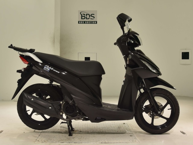 Suzuki ADDRESS V110