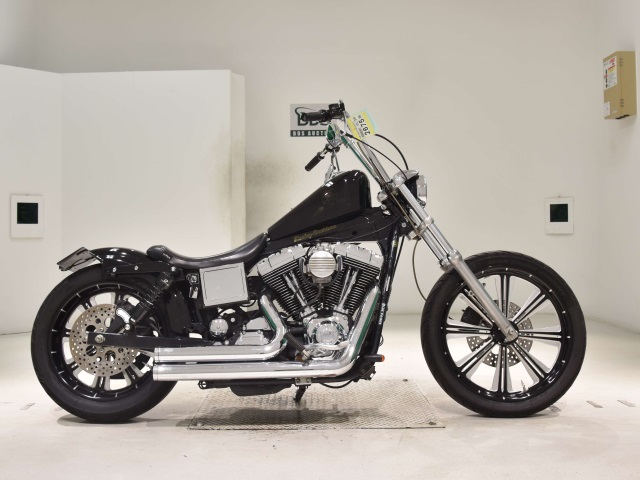 HD LOW RIDER FXDL1580 2003
