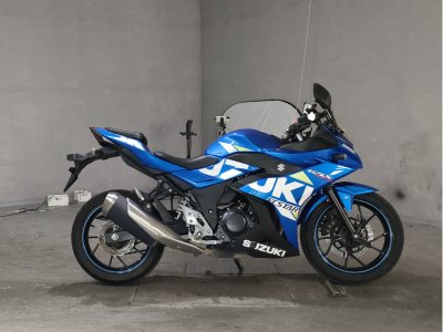 Suzuki GSX250R