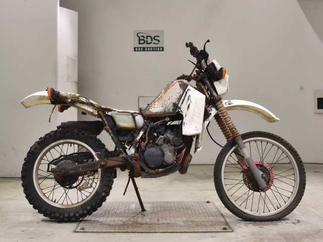 Yamaha DT125R TRAIL 1987