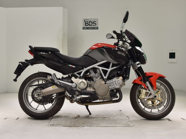 Aprilia MANA850 2012