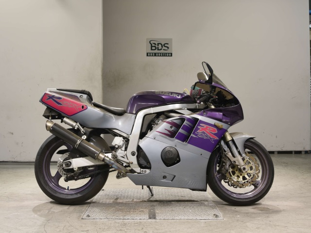 Suzuki GSX-R400 2002