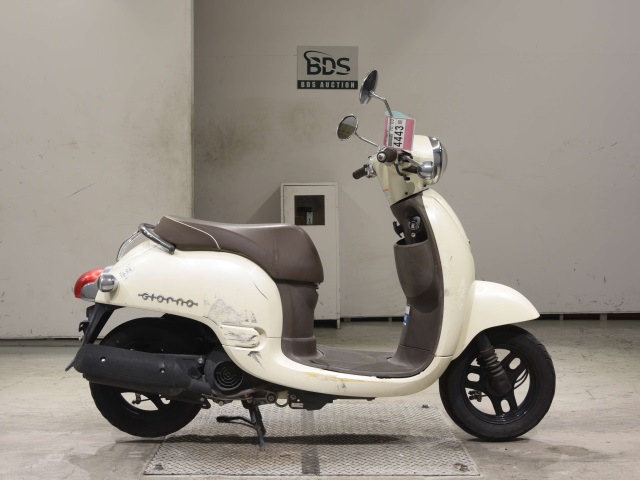 Honda GIORNO 2011