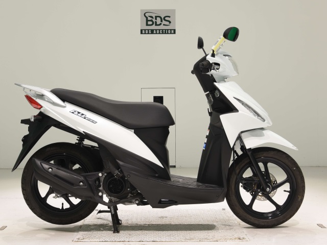 Suzuki ADDRESS V110