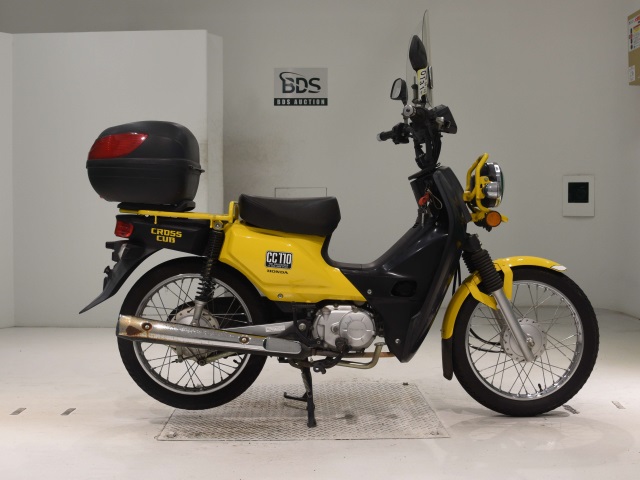 Honda C110 2016