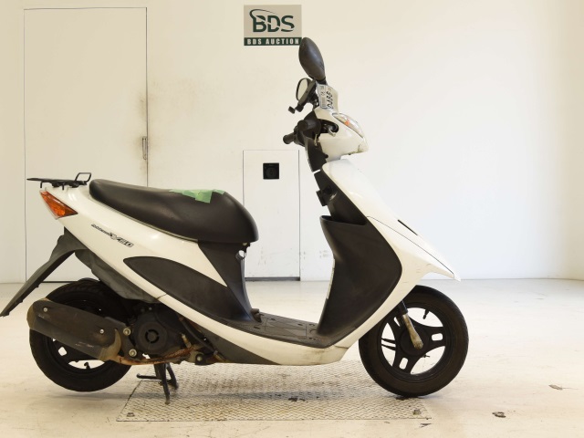 Suzuki ADDRESS V50