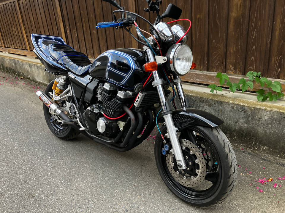 Yamaha XJR400 2002