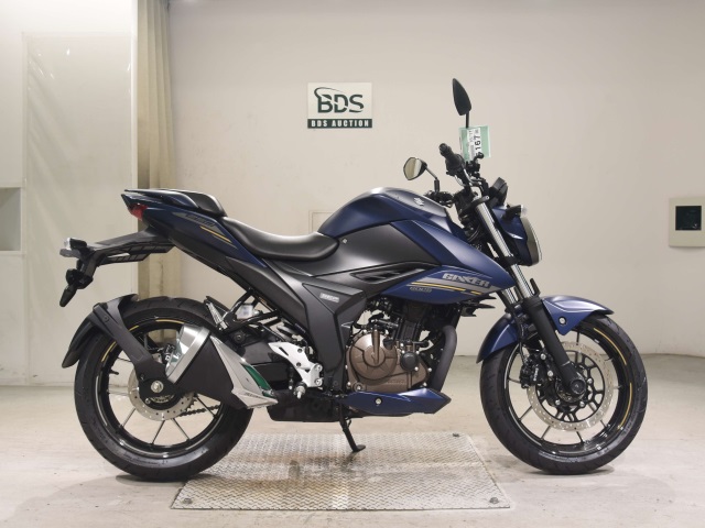Suzuki GIXXER250