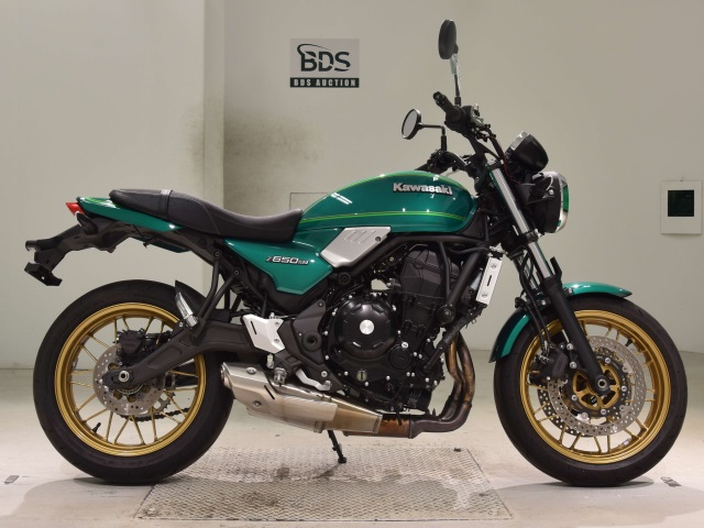 Kawasaki Z650RS 2023