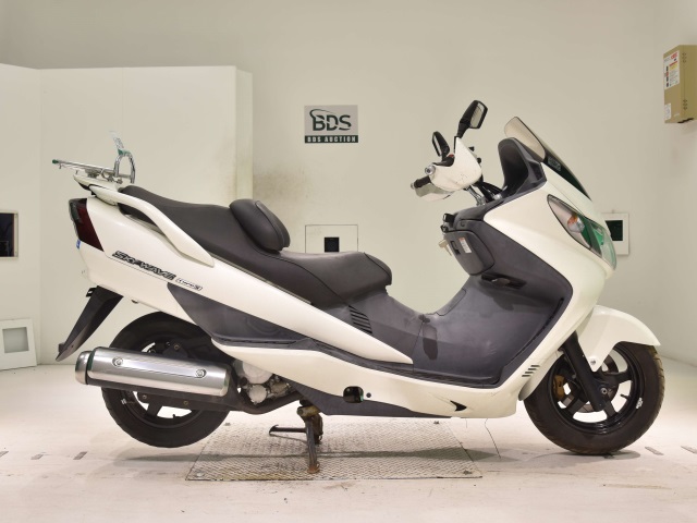 Suzuki SKYWAVE 250S