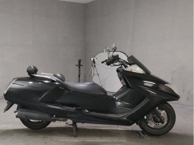 Yamaha MAGZAM