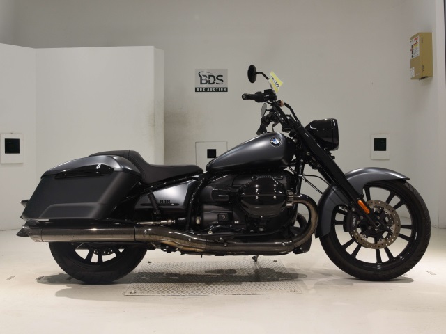 BMW r18 roctane 2023