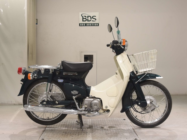 Honda C70 1999