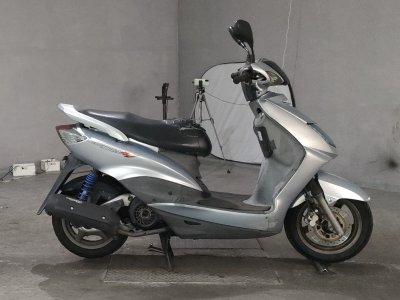 Yamaha CYGNUS125X 2006