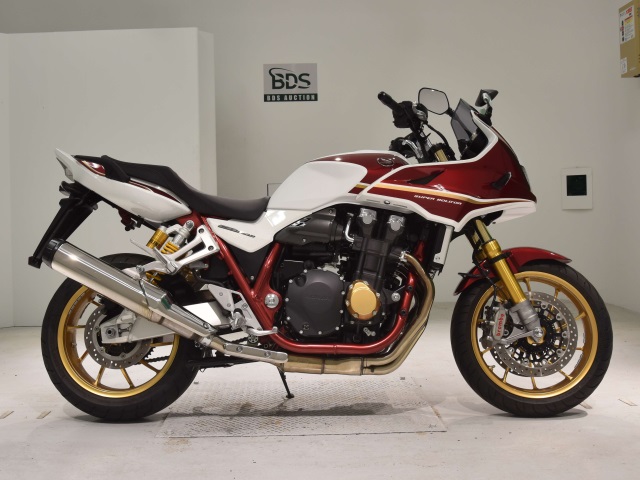 Honda CB1300SF BOLDOR 2022