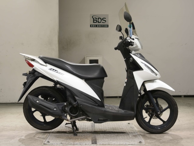 Suzuki ADDRESS V110