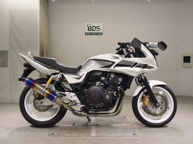 Honda CB400SFV BOLDOR 2013