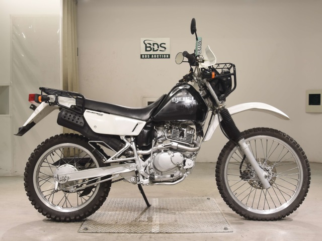 Suzuki DJEBEL200 2003