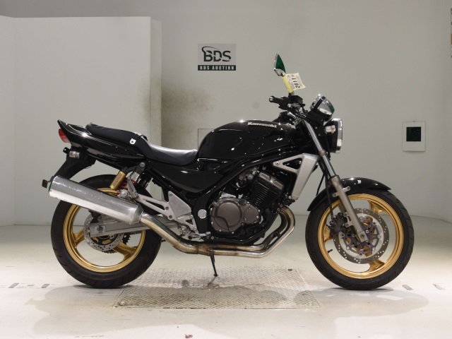 Kawasaki BALIUS ZR250 2003