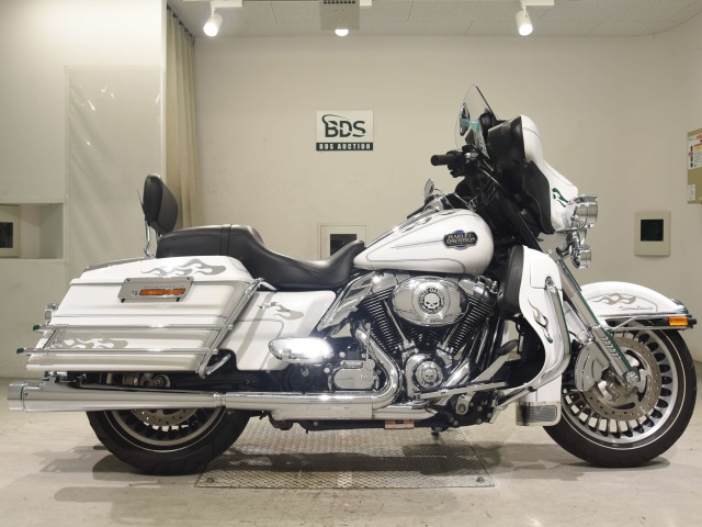 HD ELECTRA GLIDE FLHTCU1690 2013