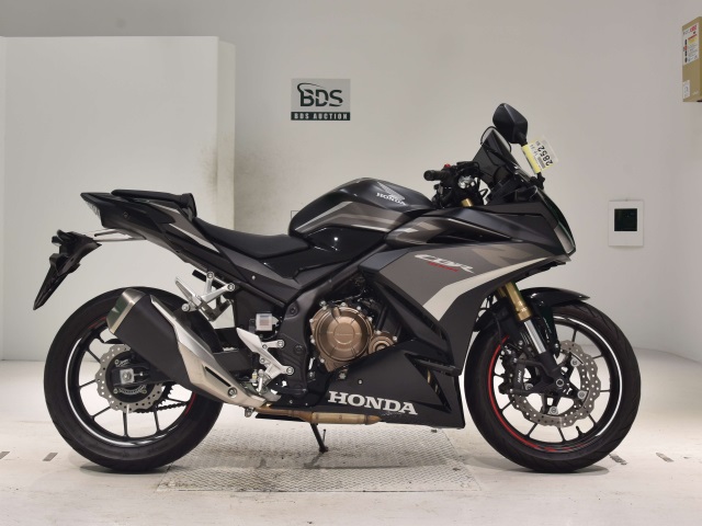 Honda CBR400R 2022