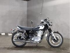 Yamaha SR400 2021