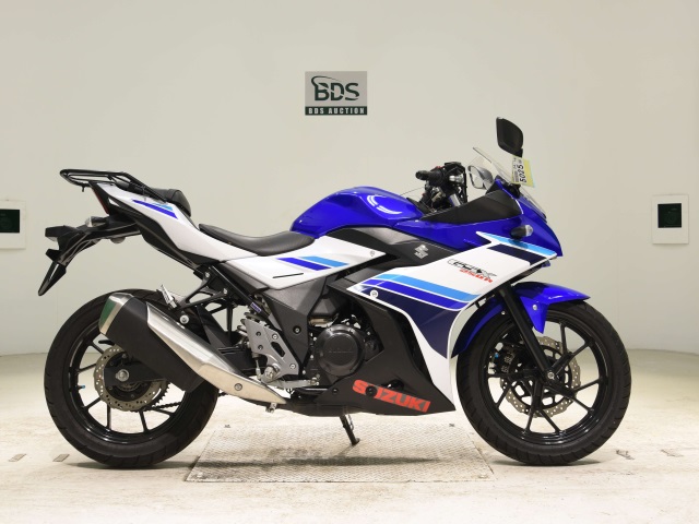 Suzuki GSX250R