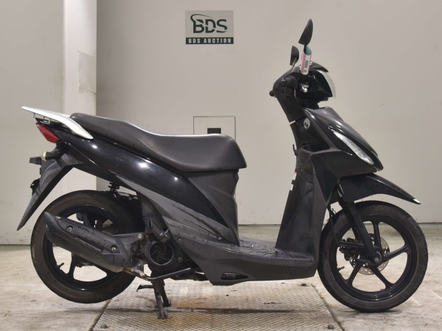 Suzuki ADDRESS V110