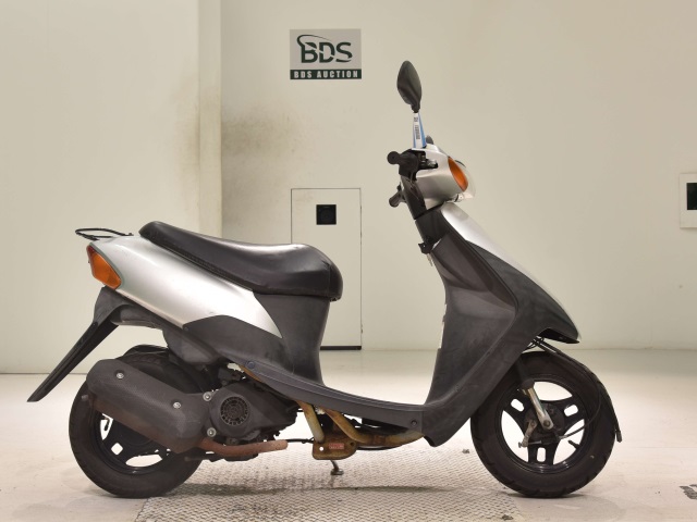 Suzuki LETS2