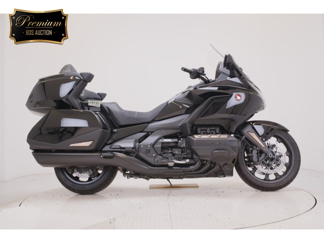 Honda GL1800 TOUR 2023