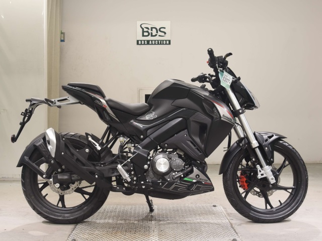 Benelli 125S 2022