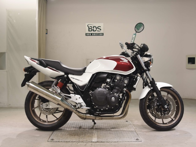 Honda CB400SF 2019